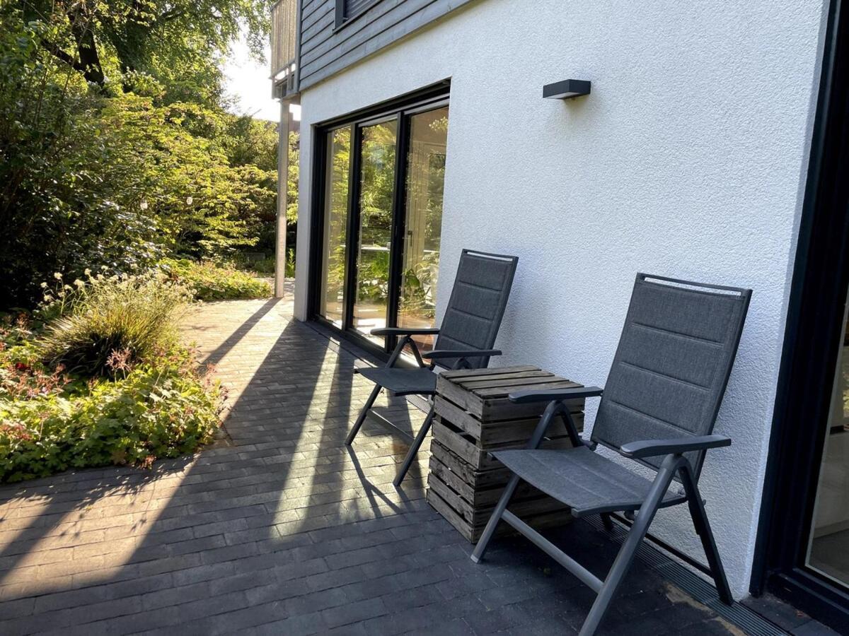 Modernes Holzhaus Im Skandinavischen Stil Mit Sauna, Garten Und 2 Katzen Нордерщед Екстериор снимка