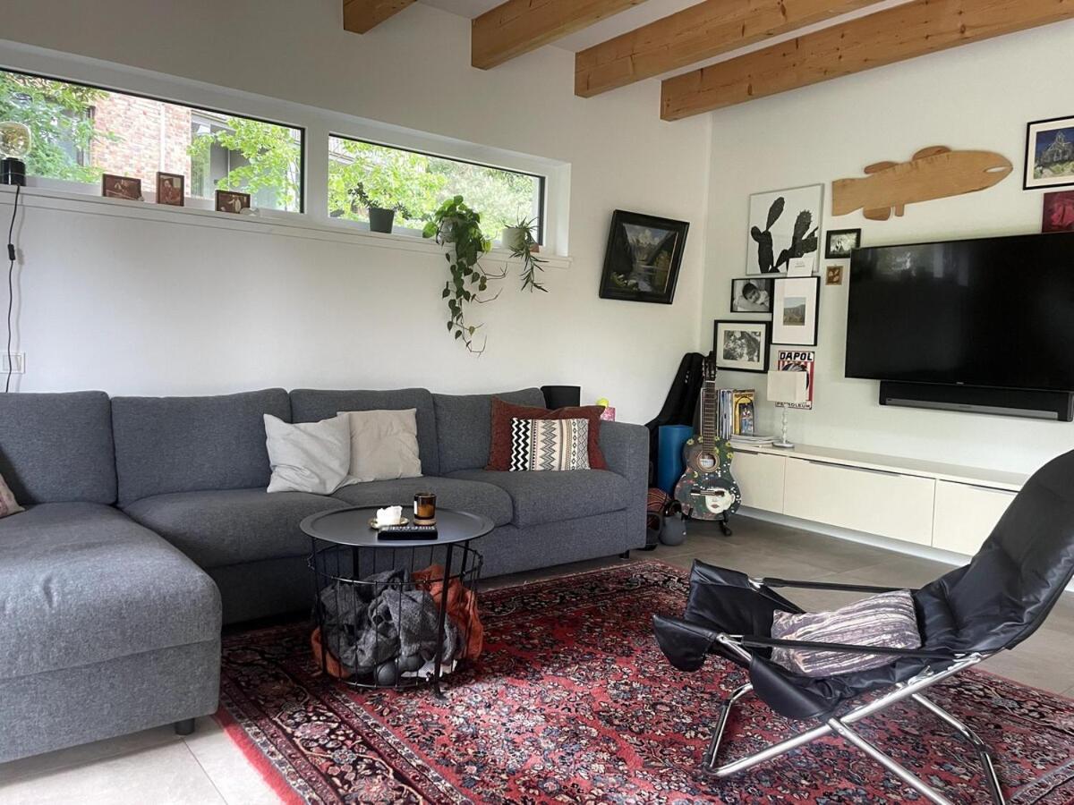 Modernes Holzhaus Im Skandinavischen Stil Mit Sauna, Garten Und 2 Katzen Нордерщед Екстериор снимка